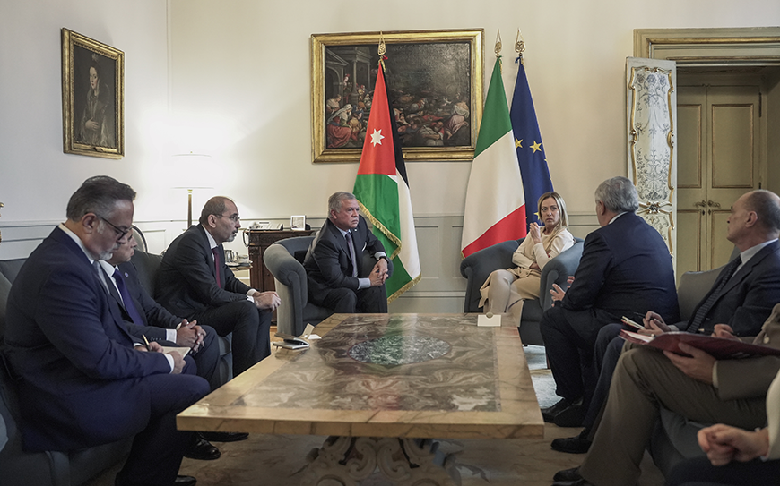 His Majesty King Abdullah discusses the dangerous developments in Gaza with Italy Prime Minister Giorgia Meloni in Rome on Monday (Photo courtesy of Royal Court)